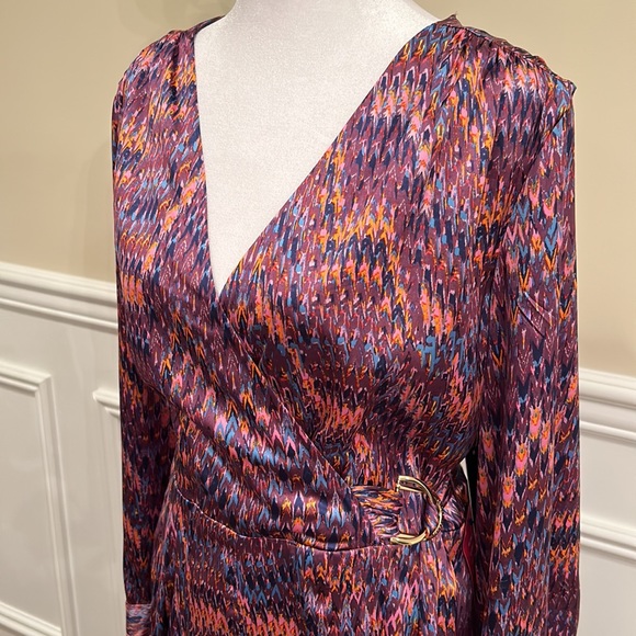 Tahari Arthur S. Levine Faux Wrap Long sleeve midi dress - Picture 2 of 6